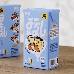 一口全豆/原味豆?jié){開鑫弄豆乳產(chǎn)品包裝設(shè)計(jì)希望喜歡。 作者：IamMe榨菜